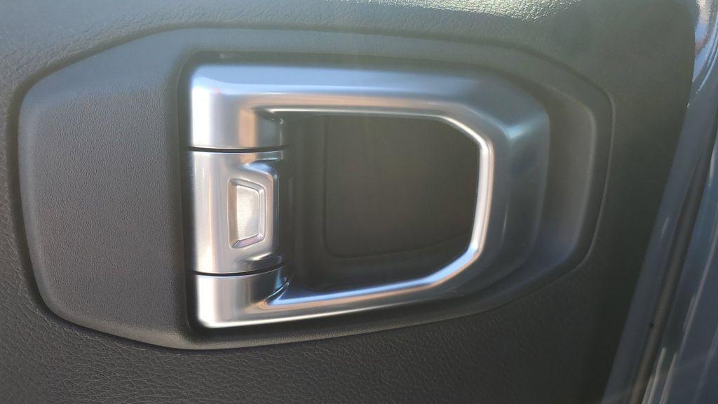 new 2026 Jeep Wrangler car, priced at $52,912