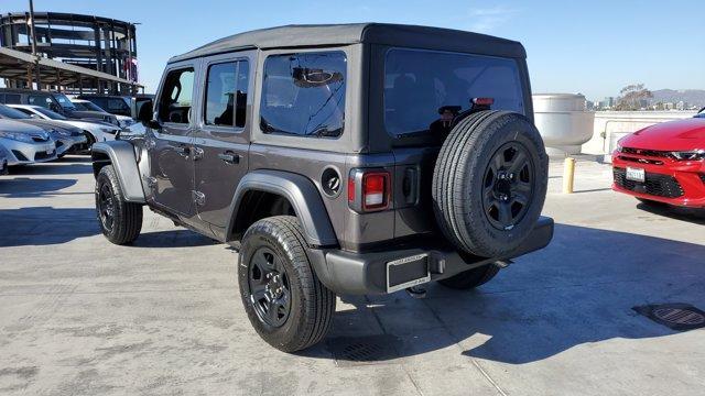 new 2025 Jeep Wrangler car, priced at $42,280