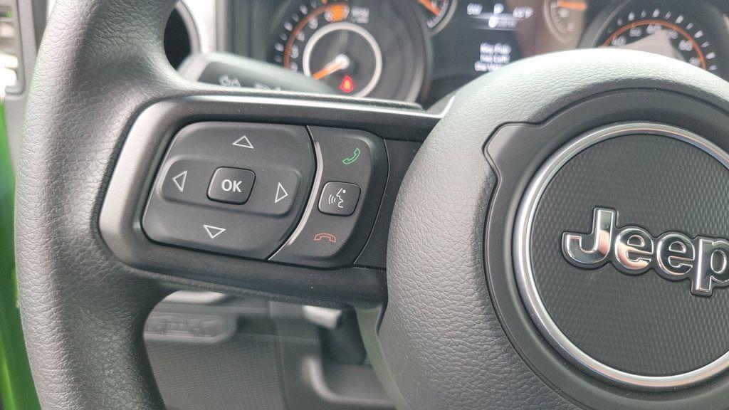 new 2025 Jeep Wrangler car, priced at $37,995