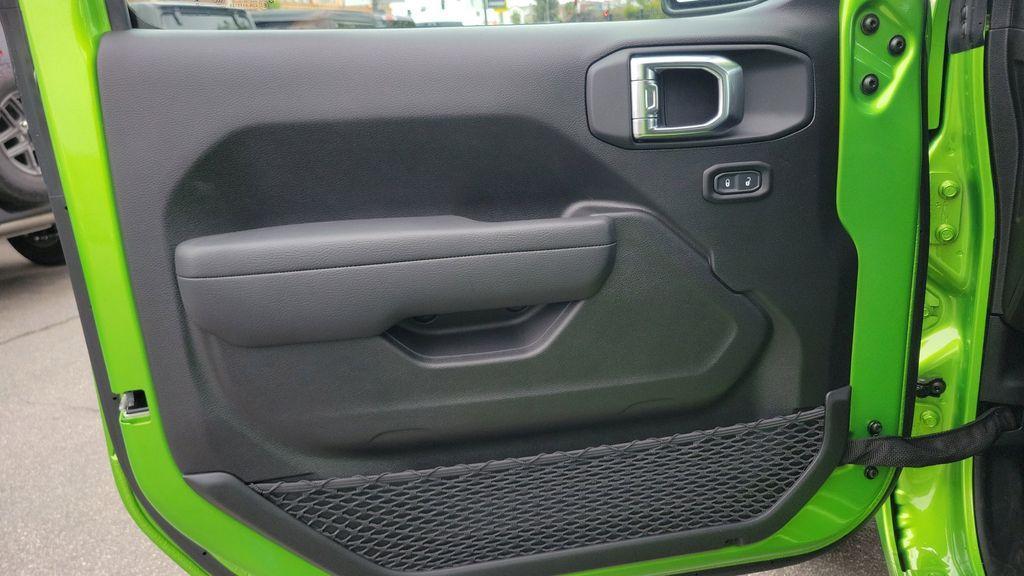 new 2025 Jeep Wrangler car, priced at $37,995