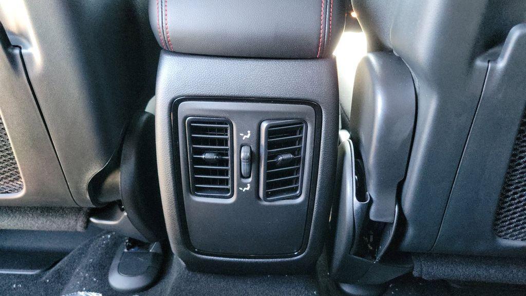 new 2025 Dodge Durango car, priced at $39,995