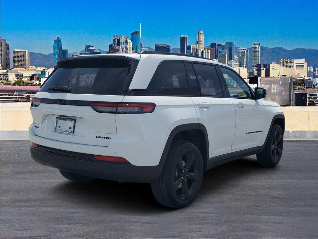new 2025 Jeep Grand Cherokee car, priced at $50,294