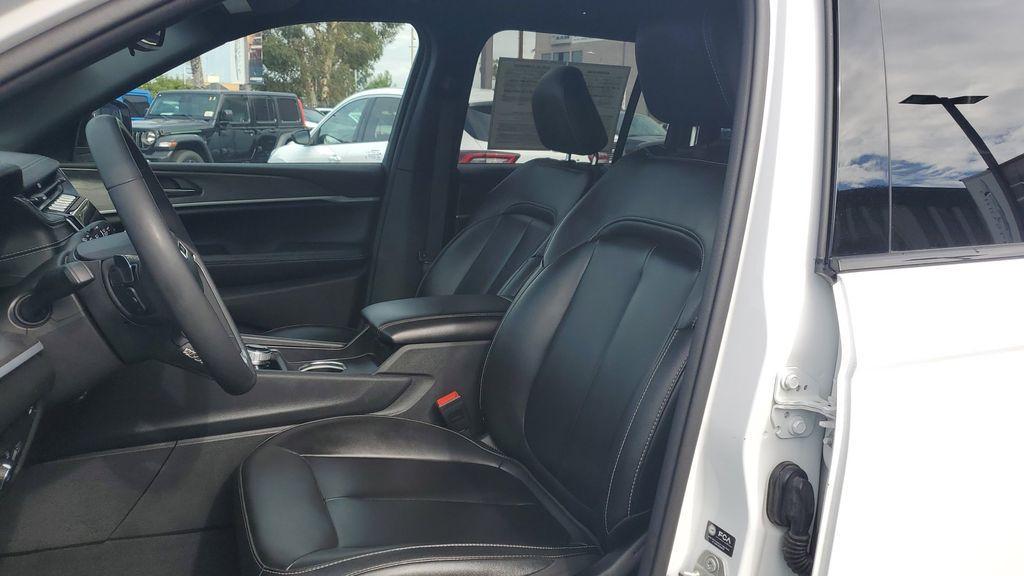 used 2024 Jeep Grand Cherokee 4xe car, priced at $26,419