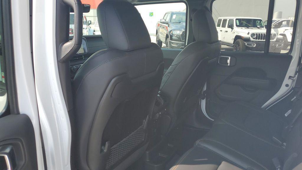 new 2025 Jeep Wrangler car, priced at $50,591