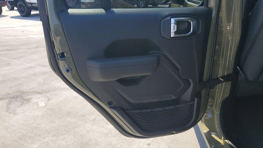 new 2025 Jeep Wrangler car, priced at $44,148