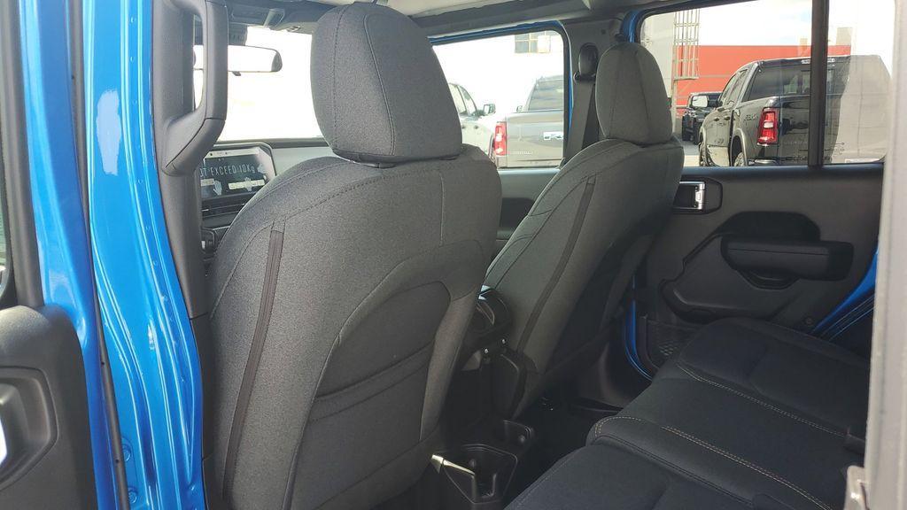 new 2025 Jeep Wrangler car, priced at $44,148