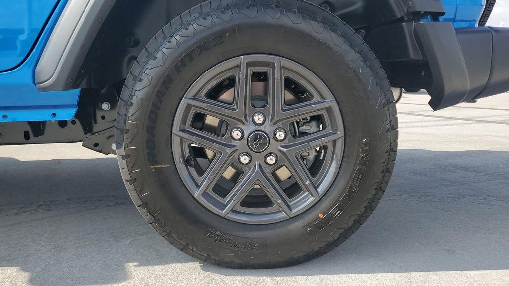 new 2025 Jeep Wrangler car, priced at $44,148