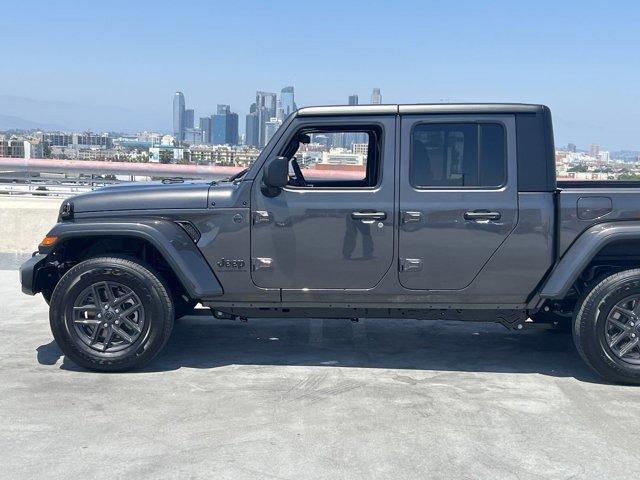 new 2024 Jeep Gladiator car, priced at $42,245