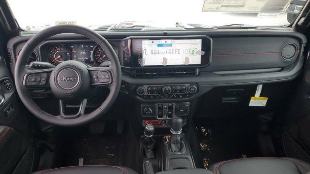 new 2025 Jeep Gladiator car, priced at $65,040