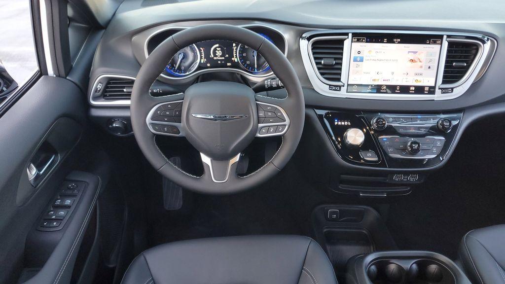 new 2025 Chrysler Voyager car, priced at $37,995