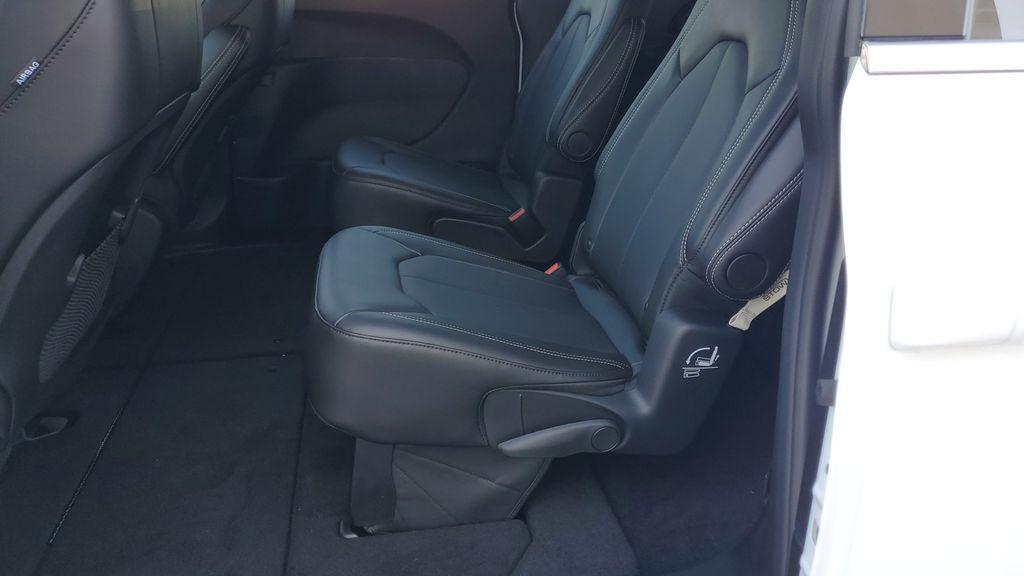 new 2025 Chrysler Voyager car, priced at $37,995