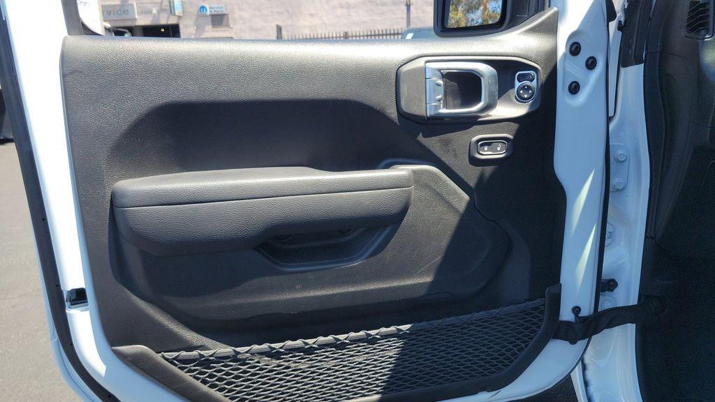 used 2025 Jeep Wrangler car, priced at $40,319