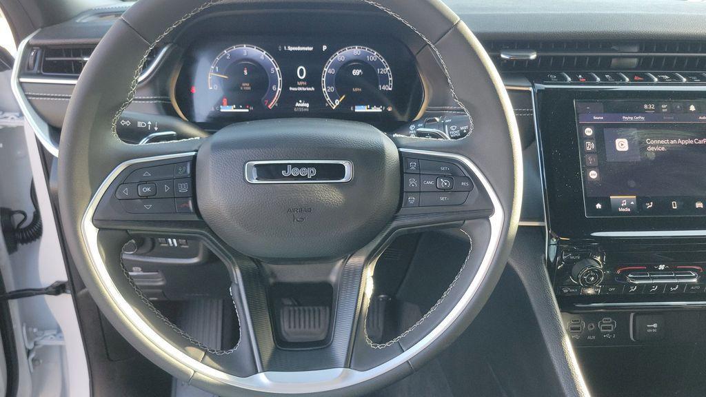used 2025 Jeep Grand Cherokee car, priced at $32,619