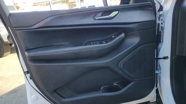 used 2025 Jeep Grand Cherokee car, priced at $35,719