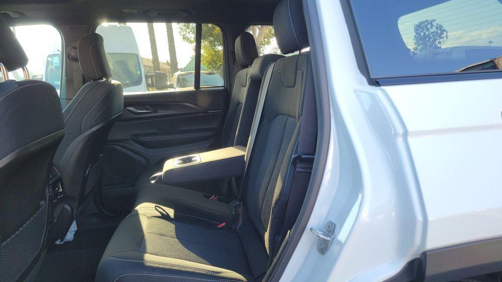 used 2025 Jeep Grand Cherokee car, priced at $32,619