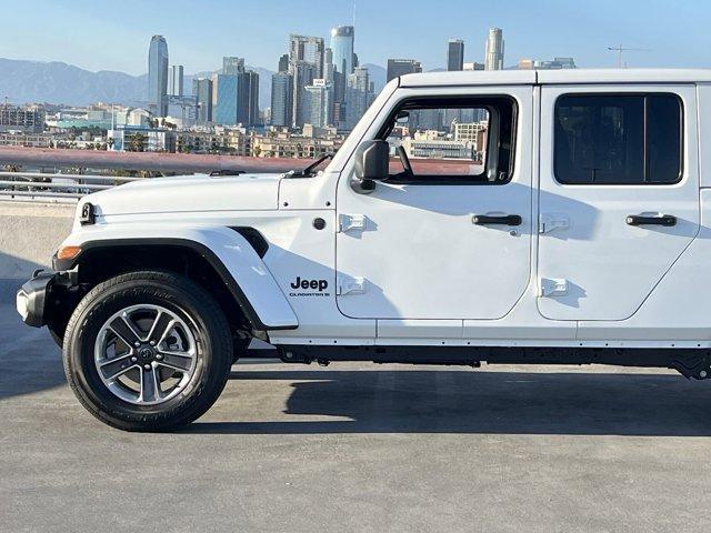 new 2024 Jeep Gladiator car, priced at $51,880