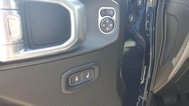 new 2025 Jeep Gladiator car, priced at $46,335