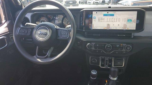 new 2025 Jeep Gladiator car, priced at $46,335