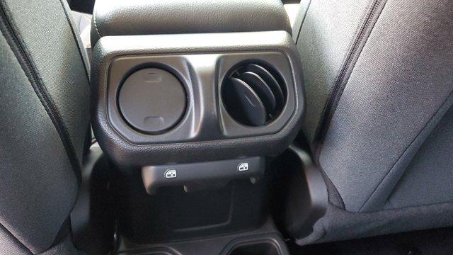 new 2025 Jeep Gladiator car, priced at $46,335