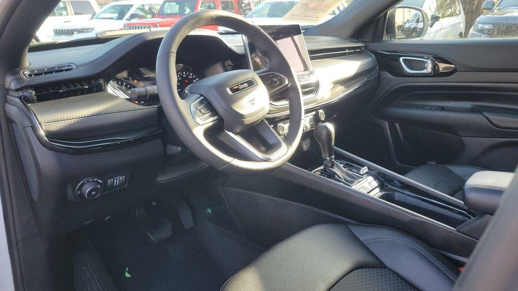 used 2025 Jeep Compass car, priced at $26,419