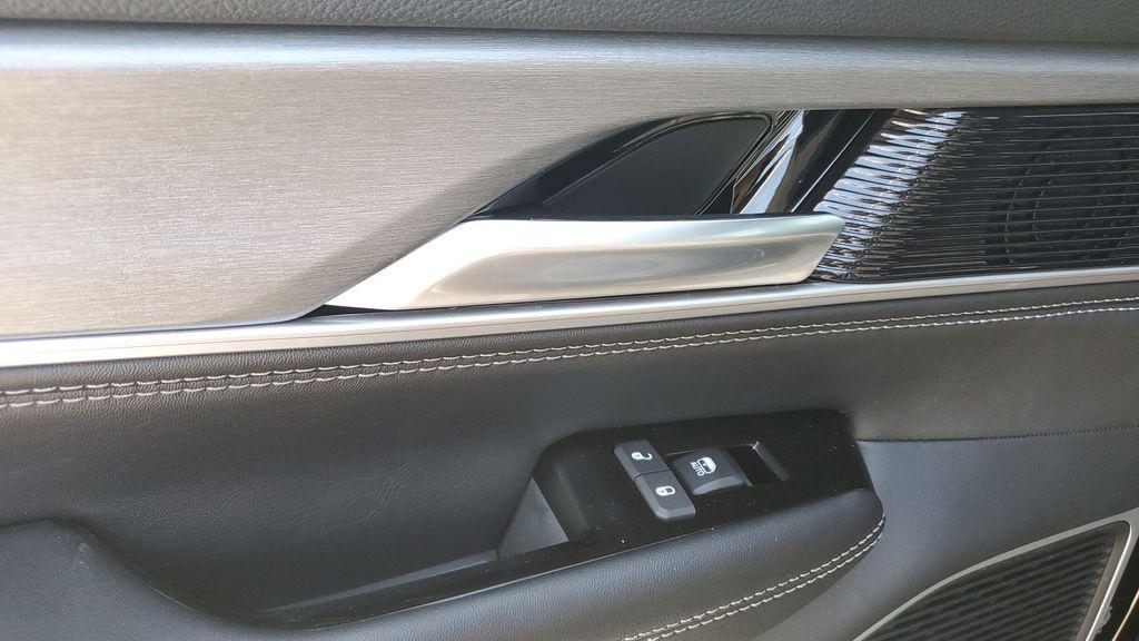 new 2025 Jeep Wagoneer car, priced at $76,425