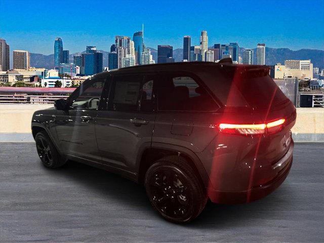 new 2024 Jeep Grand Cherokee car, priced at $47,175