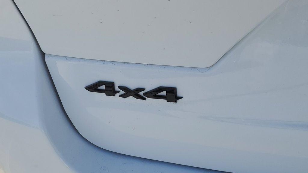 new 2025 Jeep Grand Cherokee car, priced at $50,220