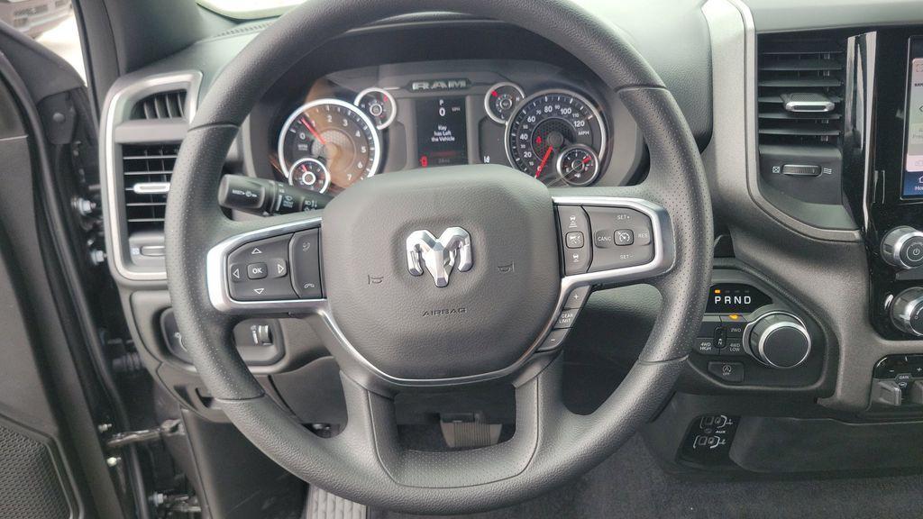 new 2025 Ram 1500 car, priced at $46,868