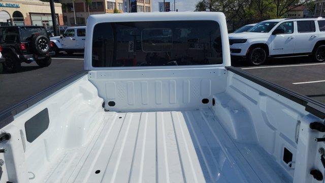 new 2025 Jeep Gladiator car, priced at $50,980