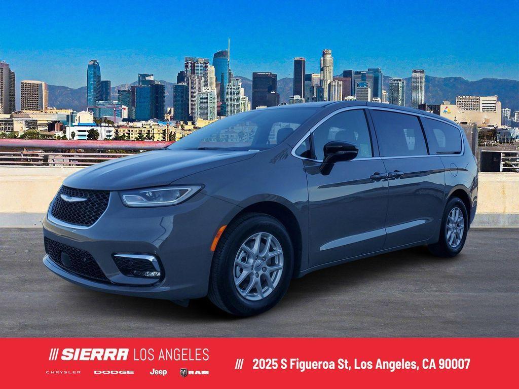 new 2025 Chrysler Pacifica car, priced at $39,995