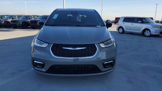 new 2025 Chrysler Pacifica car, priced at $45,920