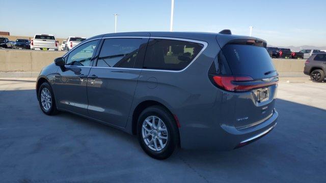 new 2025 Chrysler Pacifica car, priced at $45,920