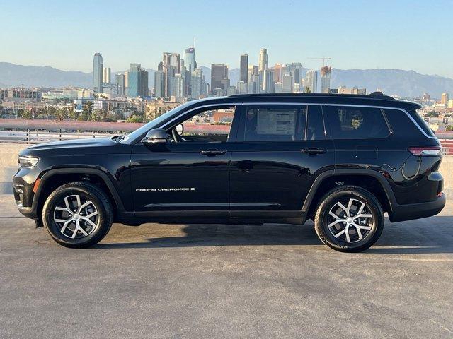 new 2024 Jeep Grand Cherokee L car, priced at $46,295