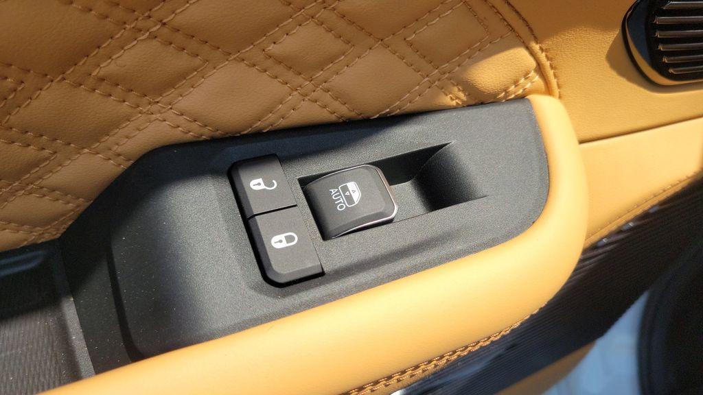 new 2025 Jeep Grand Cherokee car, priced at $62,589