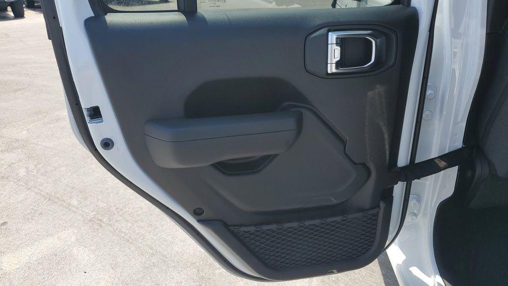 new 2025 Jeep Wrangler car, priced at $49,565
