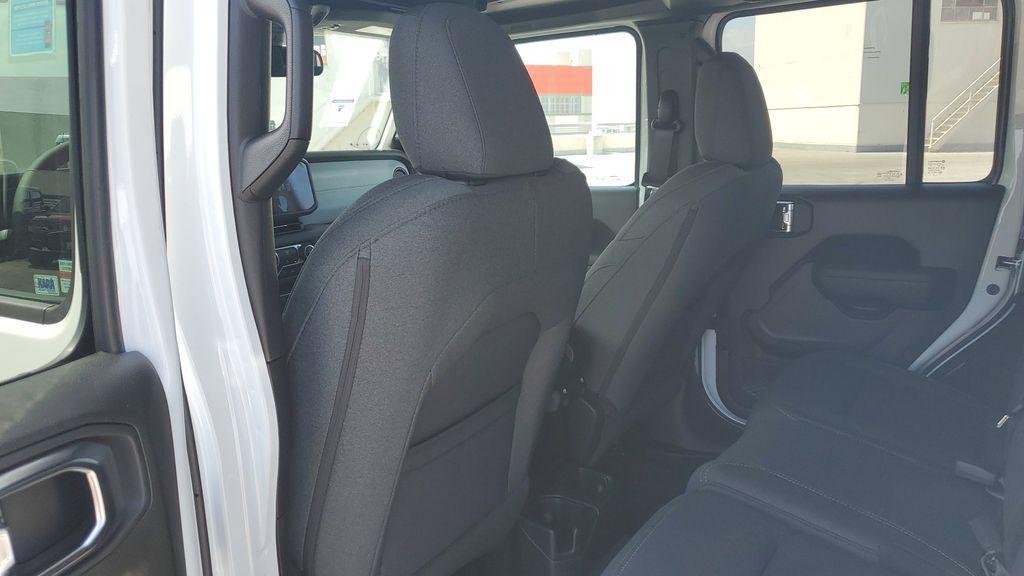new 2025 Jeep Wrangler car, priced at $49,565