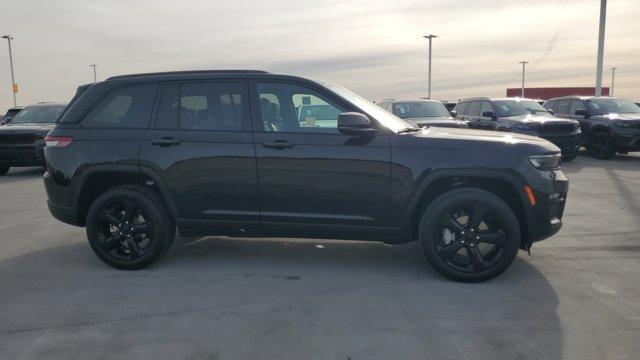 new 2025 Jeep Grand Cherokee car, priced at $55,305