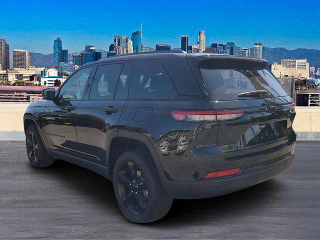 new 2025 Jeep Grand Cherokee car, priced at $55,305