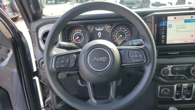 new 2025 Jeep Gladiator car, priced at $46,035