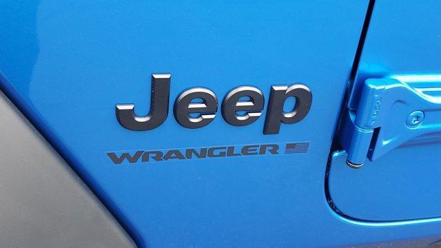 new 2025 Jeep Wrangler car, priced at $38,212