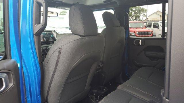 new 2025 Jeep Wrangler car, priced at $38,212