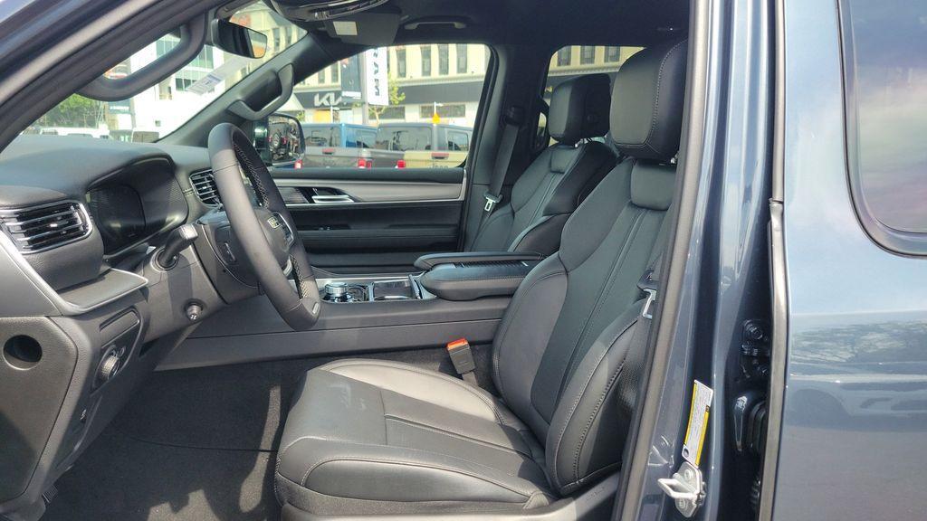 new 2025 Jeep Wagoneer car, priced at $68,286