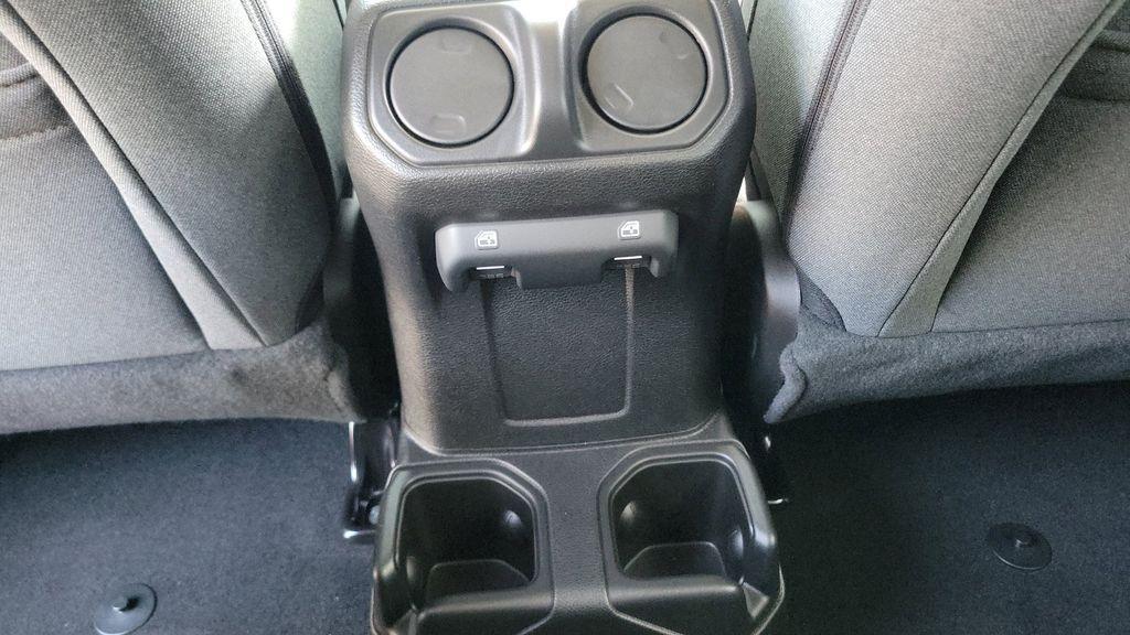 new 2025 Jeep Wrangler car, priced at $39,050