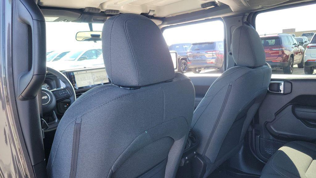new 2025 Jeep Wrangler car, priced at $39,645
