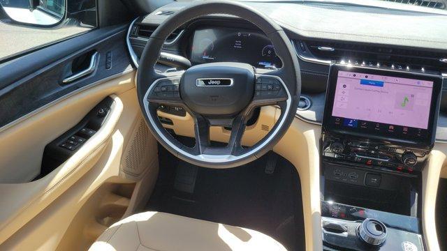 new 2025 Jeep Grand Cherokee car, priced at $49,415