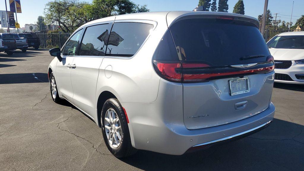 new 2026 Chrysler Pacifica car, priced at $43,185