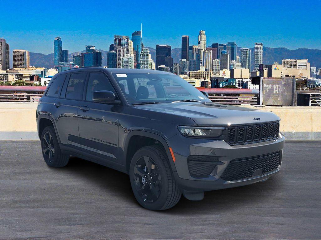 new 2025 Jeep Grand Cherokee car, priced at $41,125