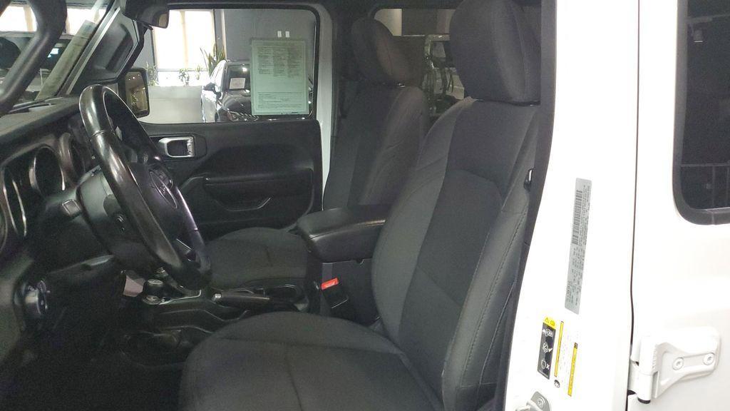 used 2020 Jeep Wrangler Unlimited car, priced at $25,919