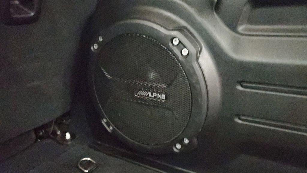 used 2018 Jeep Wrangler Unlimited car, priced at $24,919