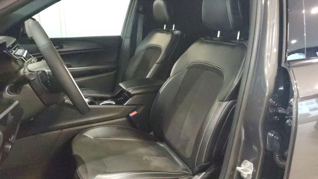 used 2023 Jeep Grand Cherokee L car, priced at $32,919